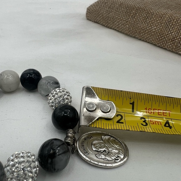 Padre Pio Charm on Jadeite gemstone stretch bracelet - Picture 8 of 9